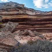 Sandstone ridges, Rainbow Valley