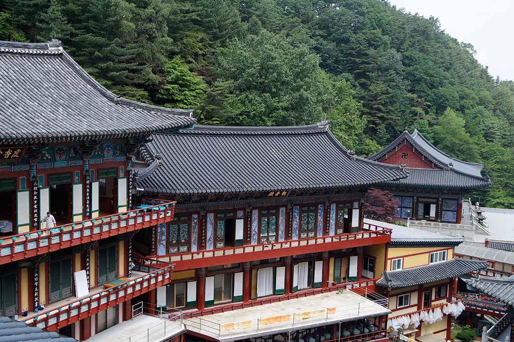Guin-sa temple complex