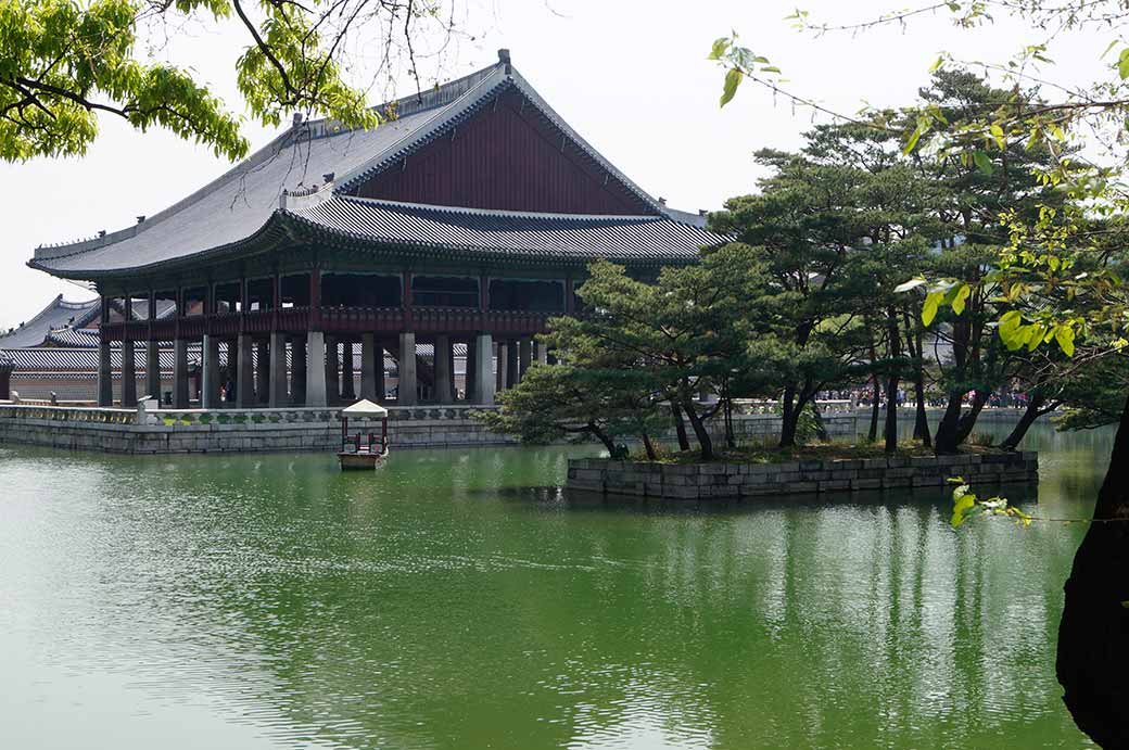 Gyeonghoeru pavillion
