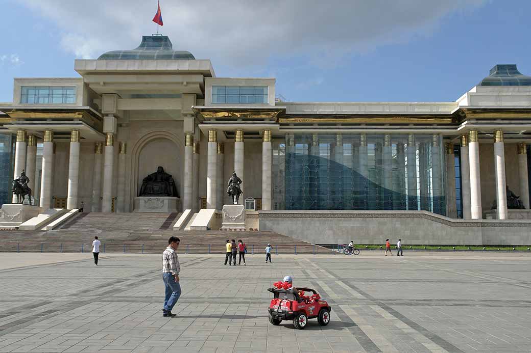 On Sükhbaatar Square