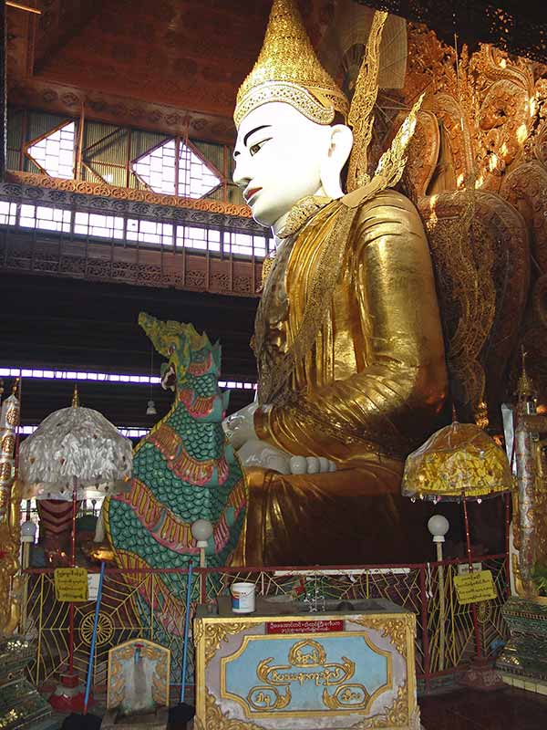 Ngahtatgyi Buddha