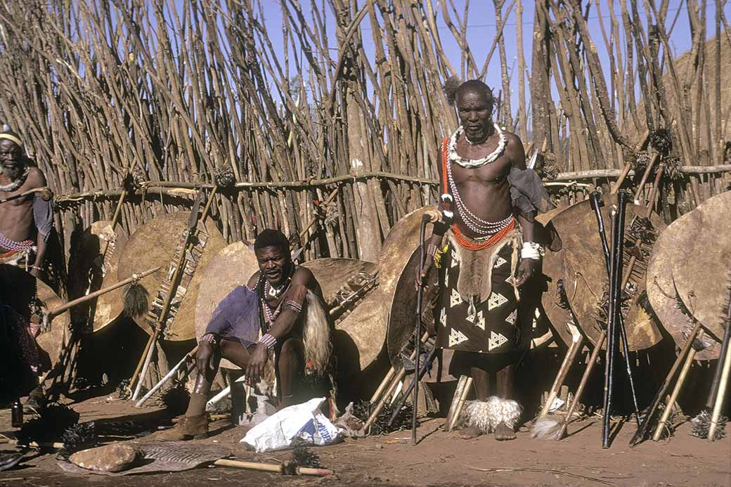 Men in their lilawu