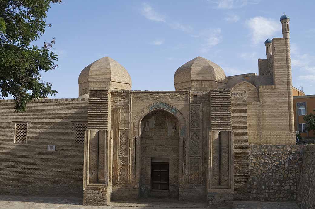 Maghoki-Attar Mosque