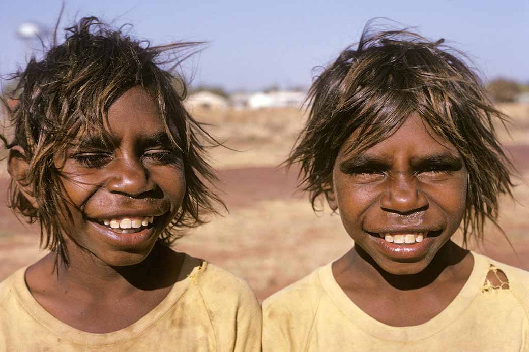Австралия раса. Австралоиды (аборигены Австралии). Аборигены Австралии- негроидная раса. Австралоиды раса. Австралийцы раса.
