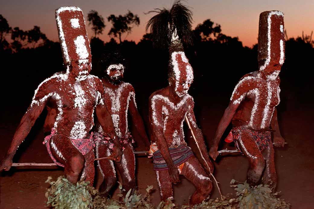 Evening “purlapa” Aboriginal Dancing Northern Territory Australia Ozoutback