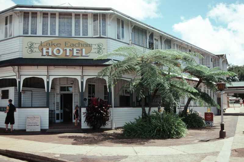 Lake Eacham Hotel