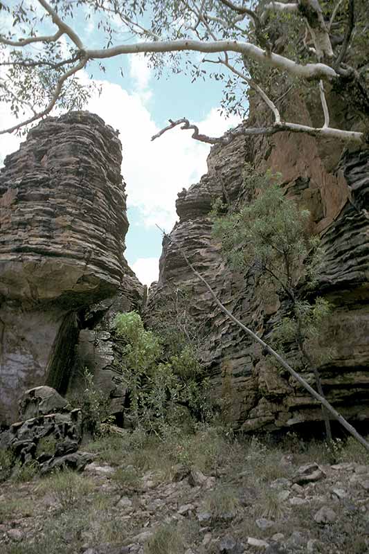 Rock formations, Kunminyini