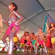 Junior Aboriginal dancers