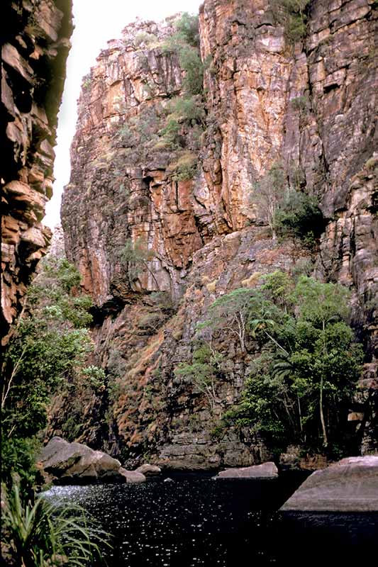 Jim Jim Falls gorge