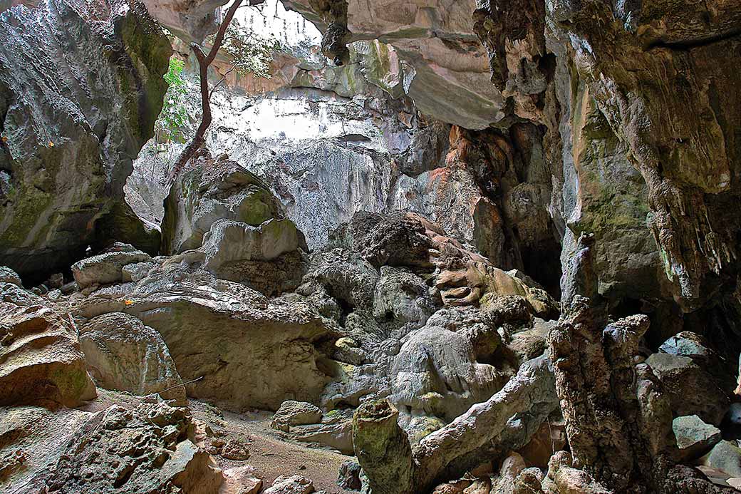 Royal Arch Cave