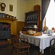 Cottage dining room