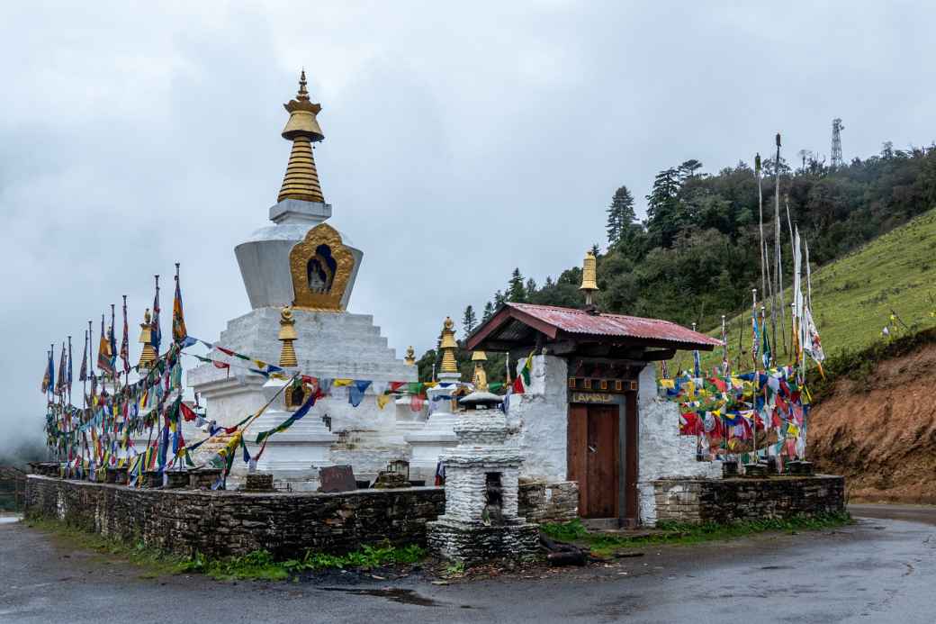 Chorten and Buddhist prayer flags