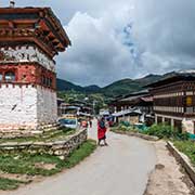 Road to Gangtey Monastery