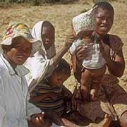 Women and children, Tsesane