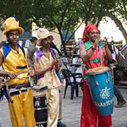 Street performers, old Havana