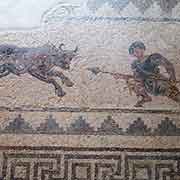 Bull hunting scene Mosaic