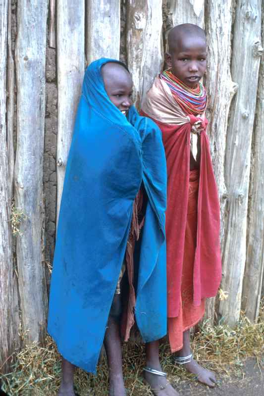 Small Samburu girls