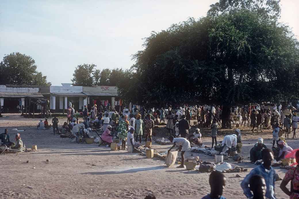 Market in Awasi