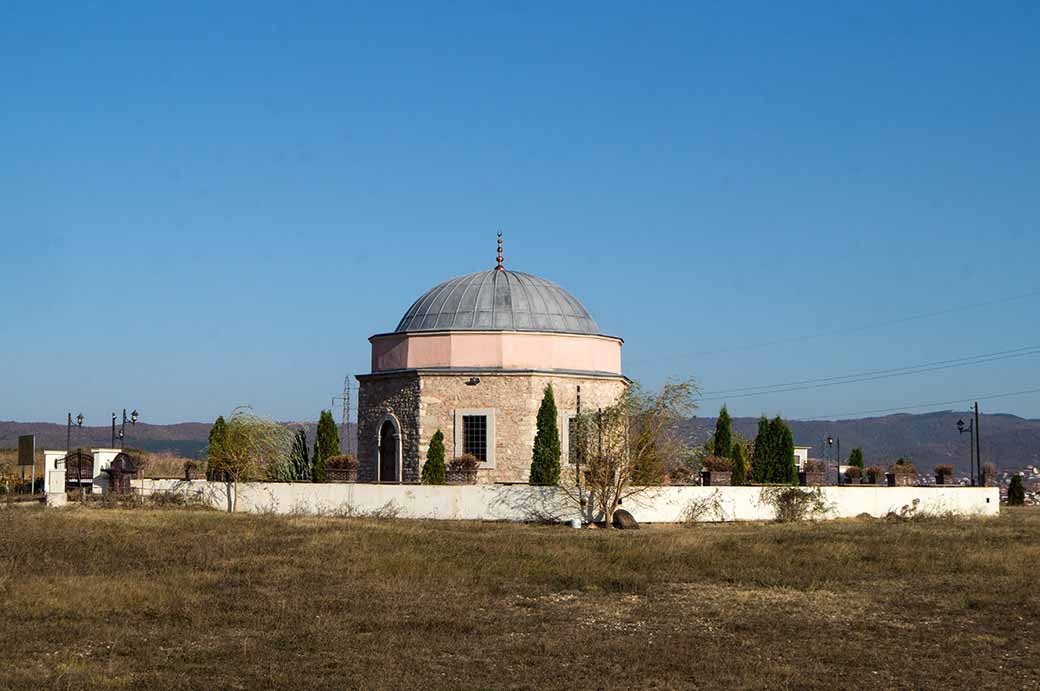 Mausoleum of Bayraktarlar