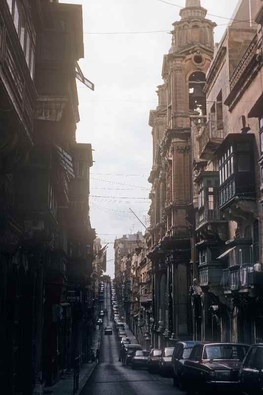 Merchants Street, Valletta