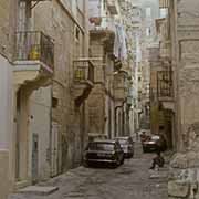Narrow alley, Valletta