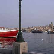 From Sliema to Valletta
