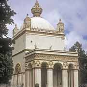Maheswarnath Mandir temple, Triolet