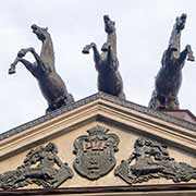Horse sculptures, Roma house, Soroca