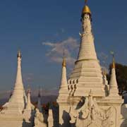 Ywa Thit stupas