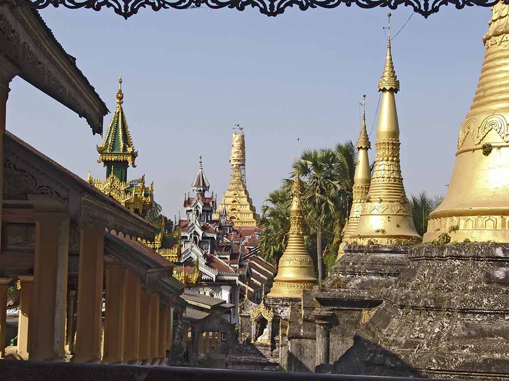 Walkways and stupas