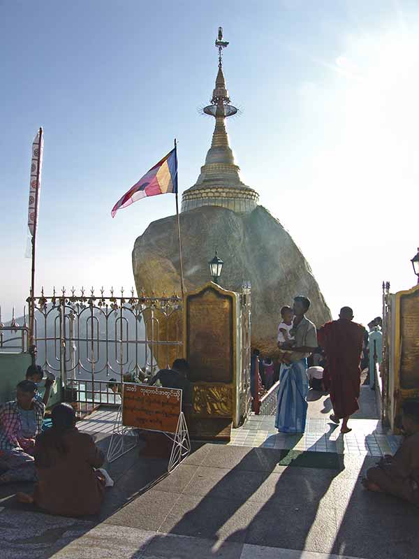 Gate to stupa