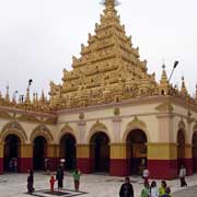 Mahamuni Paya stupa