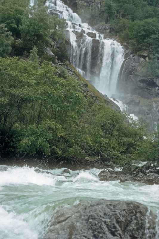 Waterfall into the Lærdalselva