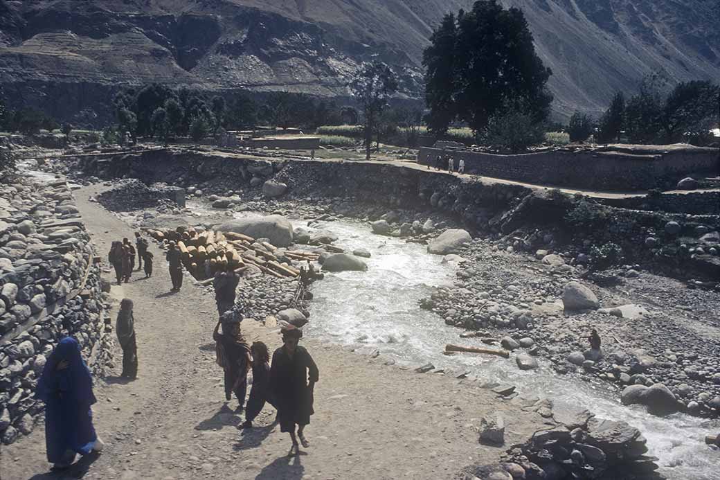 Chitral river, Ayun