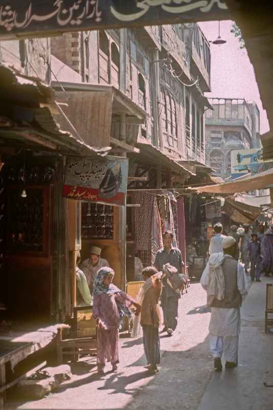 Narrow street, Peshawar