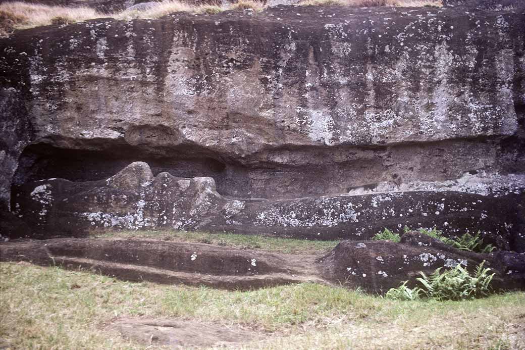 Incomplete moai, Rano Raraku