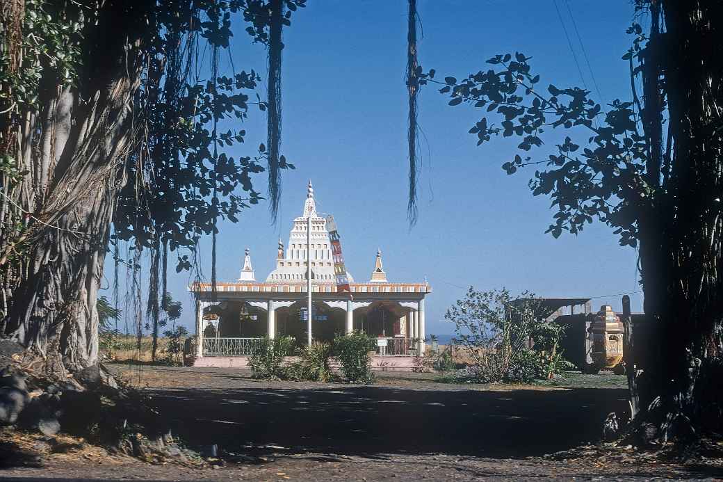 Malabar temple near La Rivière