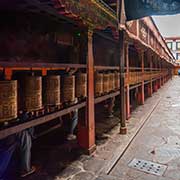 Prayer wheels, Jokhang temple