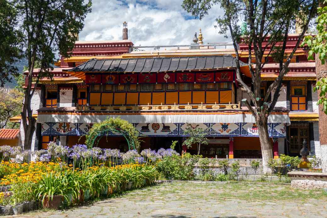 Chenset Palace, Norbulingka