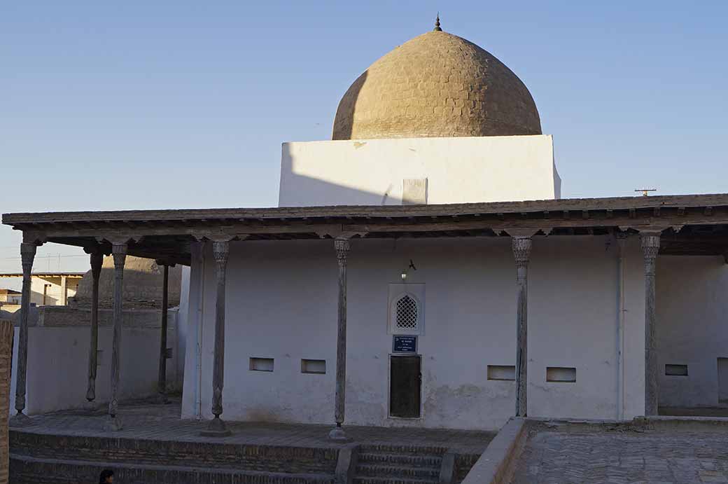 Oq Masjid