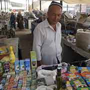 Selling medicines, Qumtepa bazaar