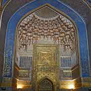 Tilya-Kori Mosque decoration