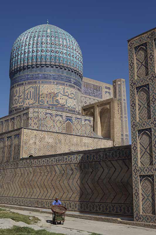 Bibi-Khanym mosque cupola