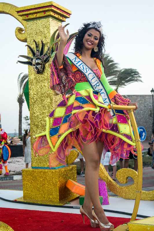 Miss Curaçao, Grand Carnival Parade
