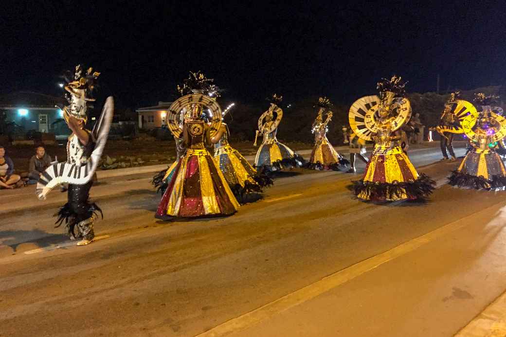 Bonaire's Karnaval parade, Kralendijk