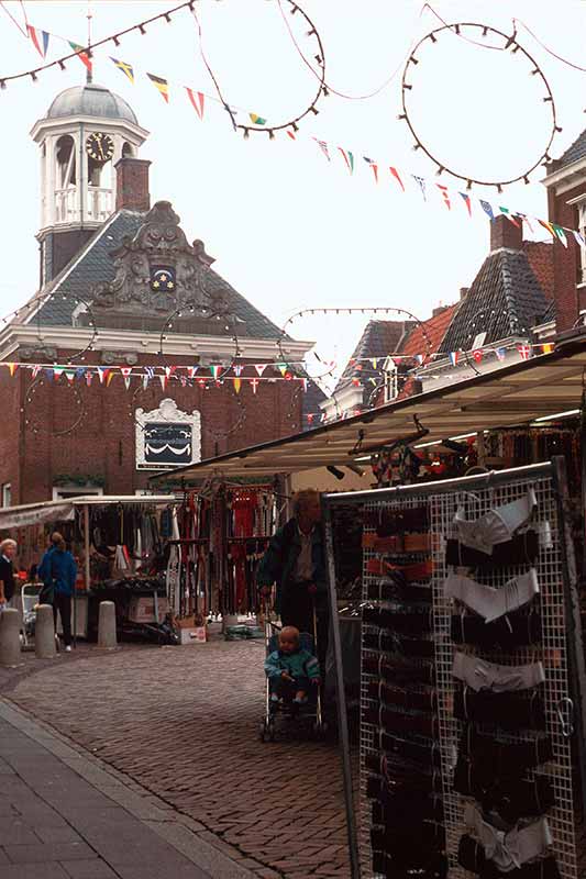 Market, Dokkum