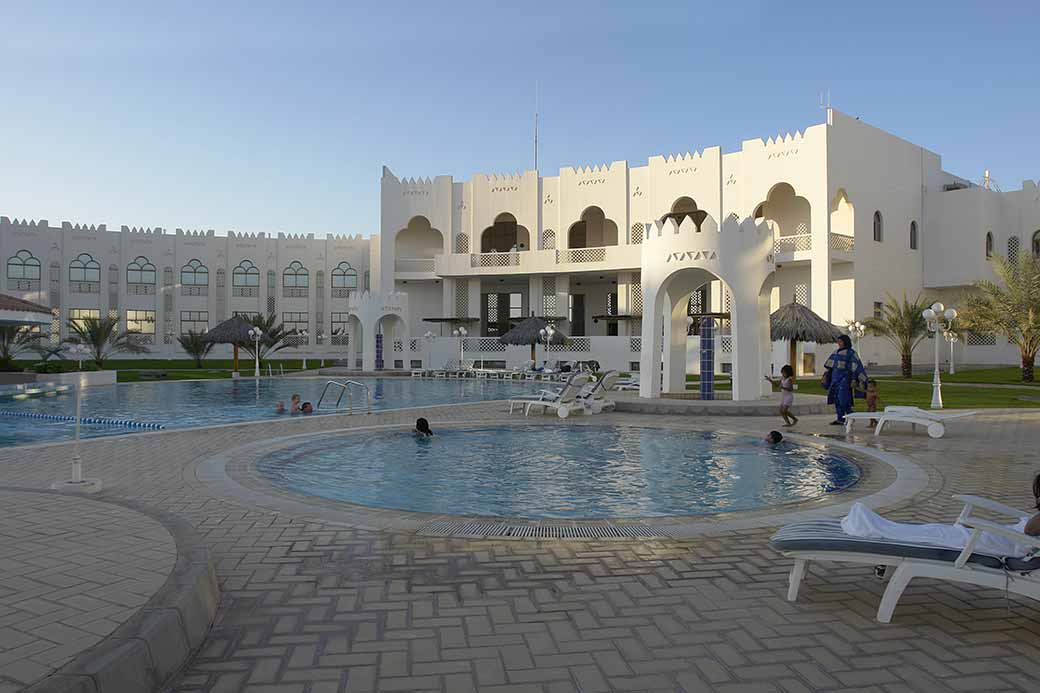 Liwa Hotel pool